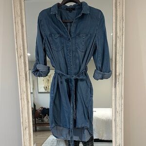 Velvet Heart Denim Blue Long Sleeve Dress